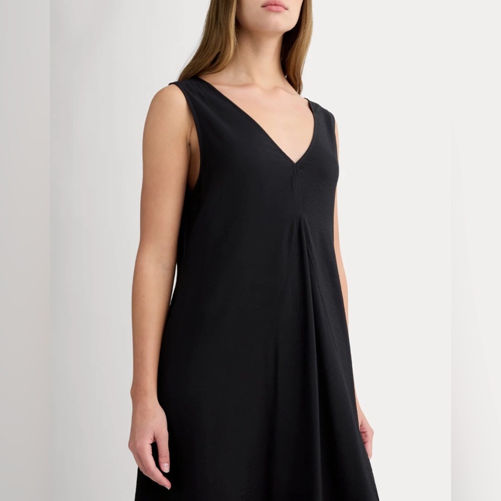 James Perse Black Midi Dress w side pockets size 0